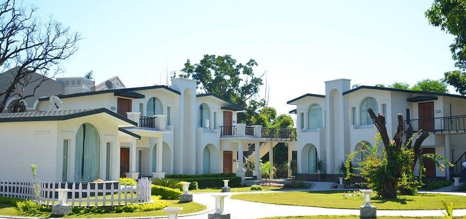 Riverside Luxury Villa